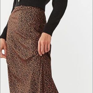 F21 Speckled Print Midi Skirt